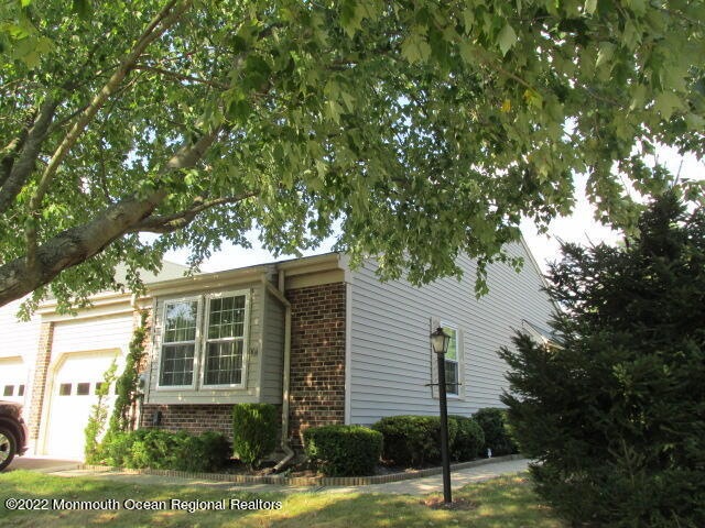 10A Yorkshire Dr, Monroe Township, NJ 08831 - photo 1