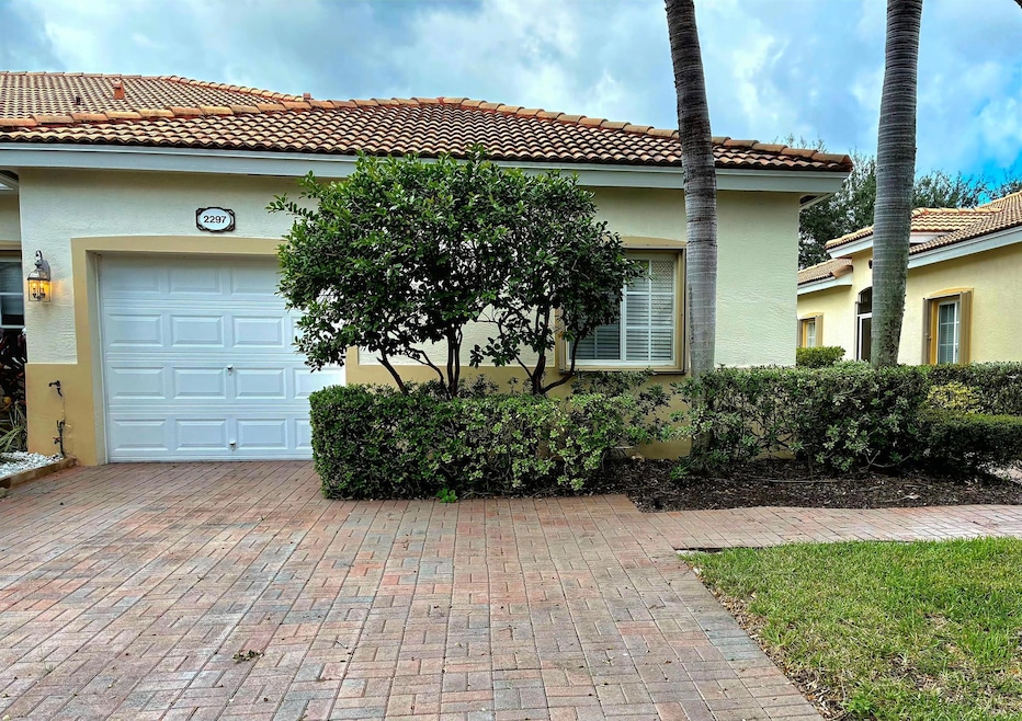 2297 Windjammer Way, West Palm Beach, FL 33411 - photo 1