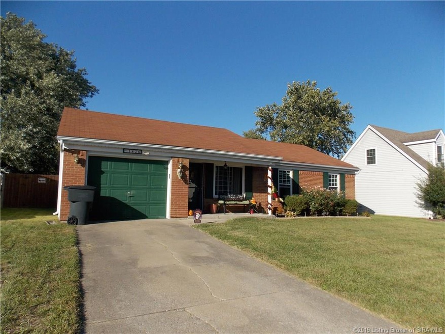 1826 Old Hickory Ct, New Albany, IN 47150 - photo 1
