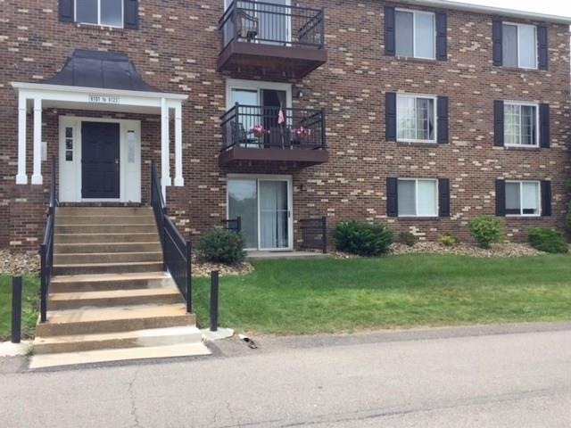 Welcome to Patrick Henry unit 6119  lower level ri