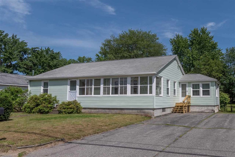 46 Caldwell Rd, Nashua, NH 03060 - photo 1