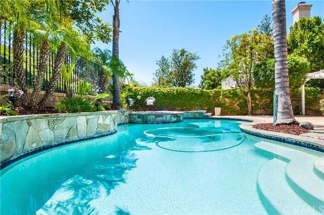 Sparkling Pool