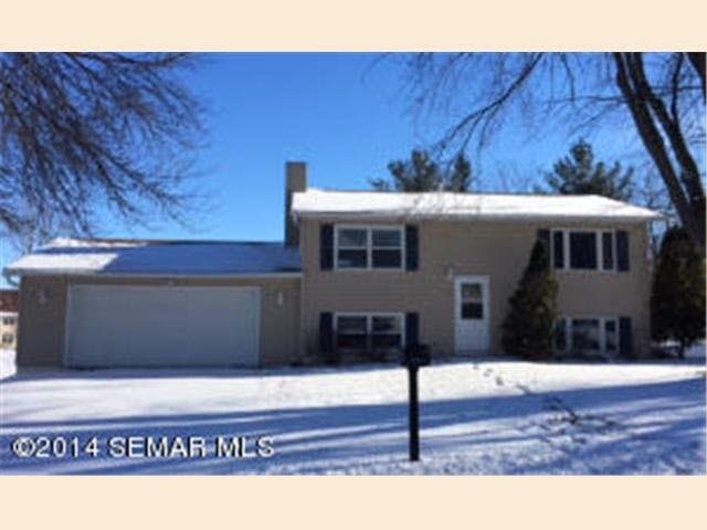 1622 Crystal Dr, Albert Lea, MN 56007 - photo 1