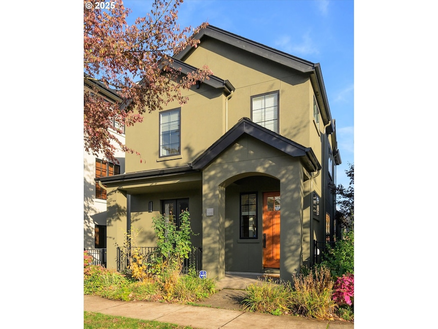 2961 Lord Byron Place, Eugene, OR 97408 - photo 1