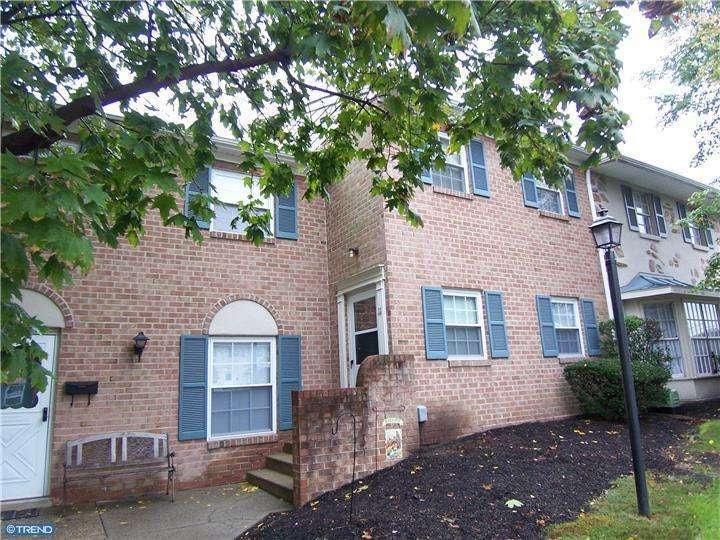 11 Delancy Ct, North Wales, PA 19454 - photo 1