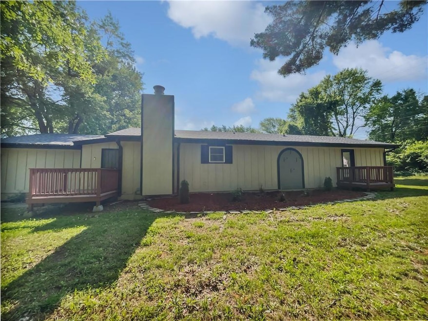 8701 E 109th Terrace, Kansas City, MO 64134 - photo 1