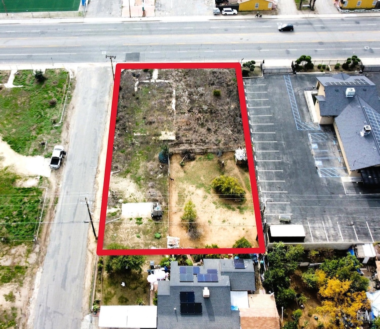 1836 Niles St, Bakersfield, CA 93305 - photo 1