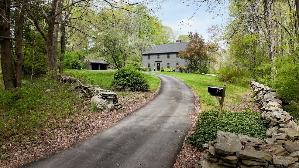 37 Pulpit Rock Rd, Woodstock, CT 06281 - photo 1