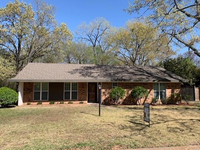 604 Royal Ridge Dr, Denison, TX 75020 - photo 1