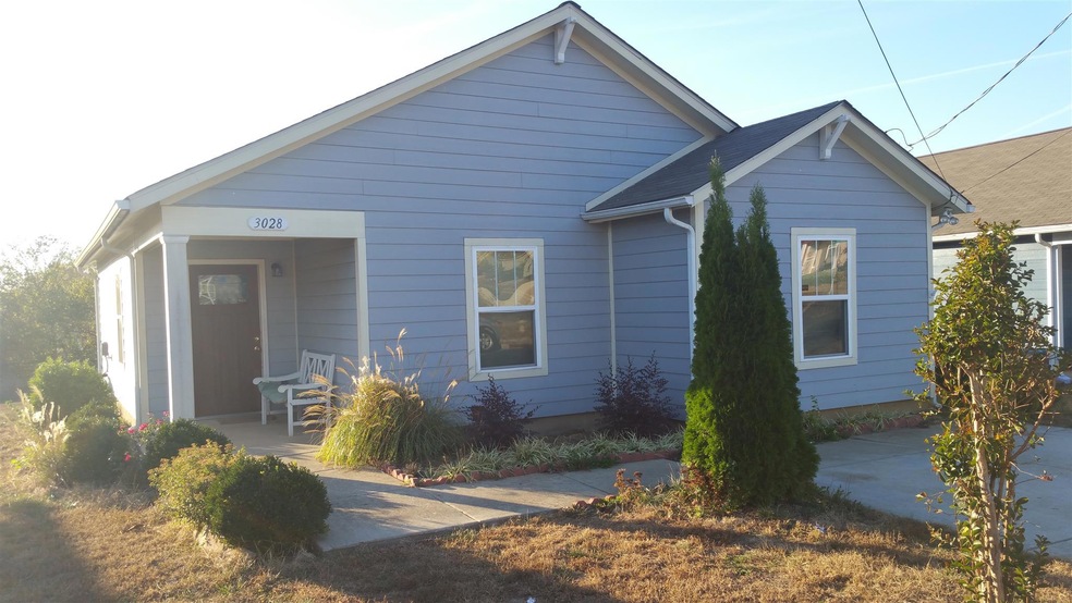 Amazing starter home laminate hardwood floors move in ready