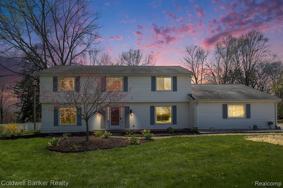 5600 Sugar Bush Ln, Flint, MI 48532 - photo 1