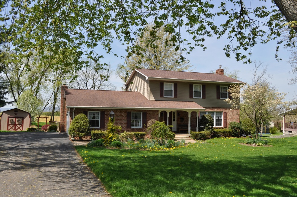 536 S Market St, Muncy, PA 17756 - photo 1