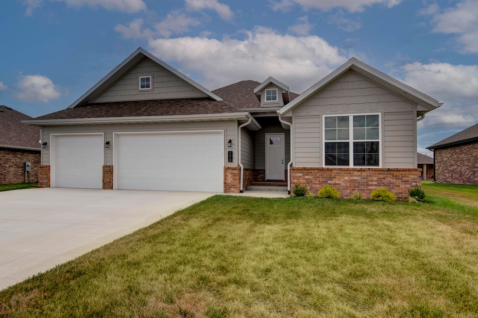 6058 S Canterbury Ln unit Lot 134, Nixa, MO 65714 - photo 1