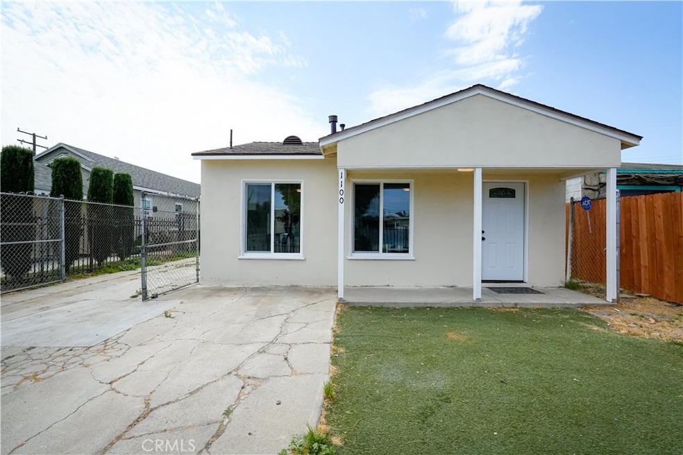 1100 W 152nd St, Compton, CA 90220 - photo 1