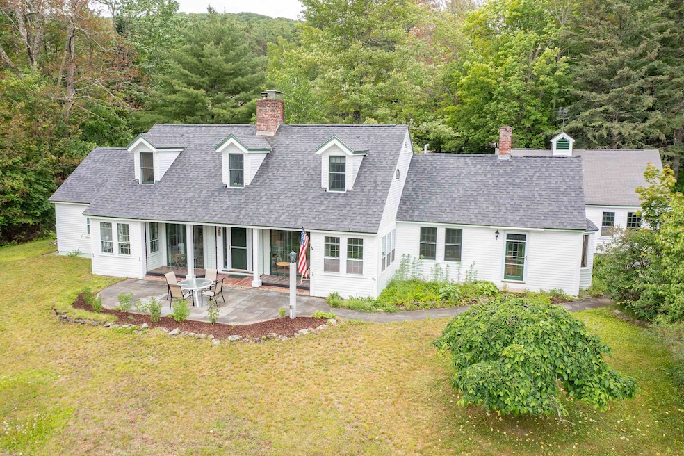 26 Blackberry Hill Rd, Thornton, NH 03285 - photo 1