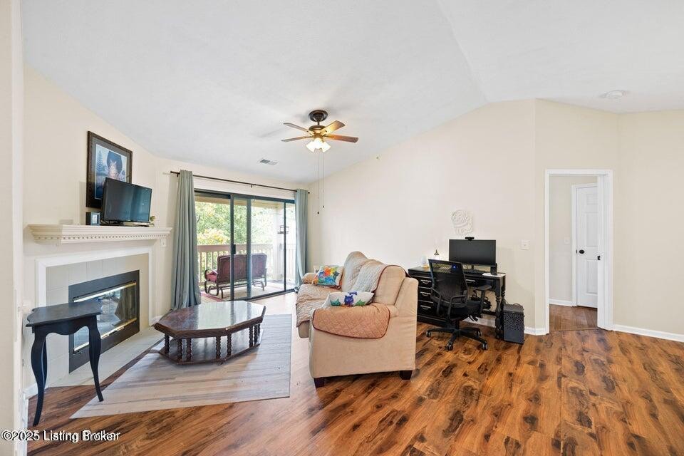 3507 Lennox View Ct unit 312, Louisville, KY 40299 - photo 1