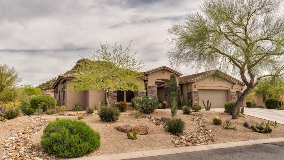 8928 E Nora Circle-1