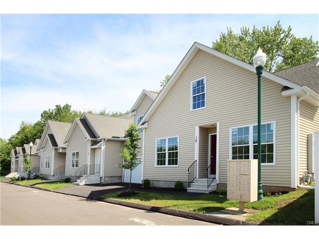 14 County Walk unit 4, East Haven, CT 06512 - photo 1
