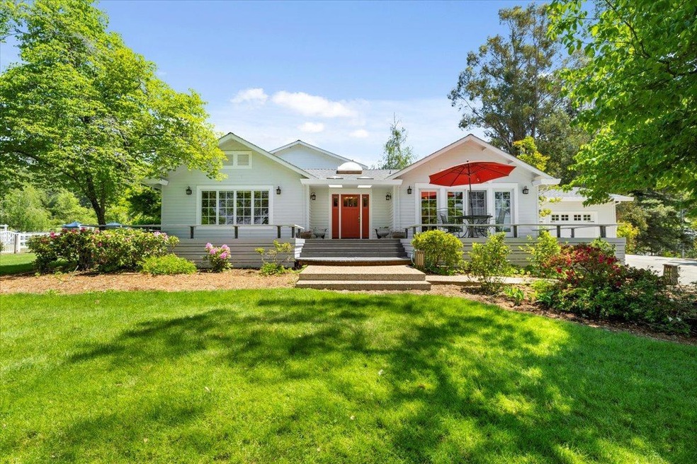 Sold $1,580,000 • Co-Listing Agent