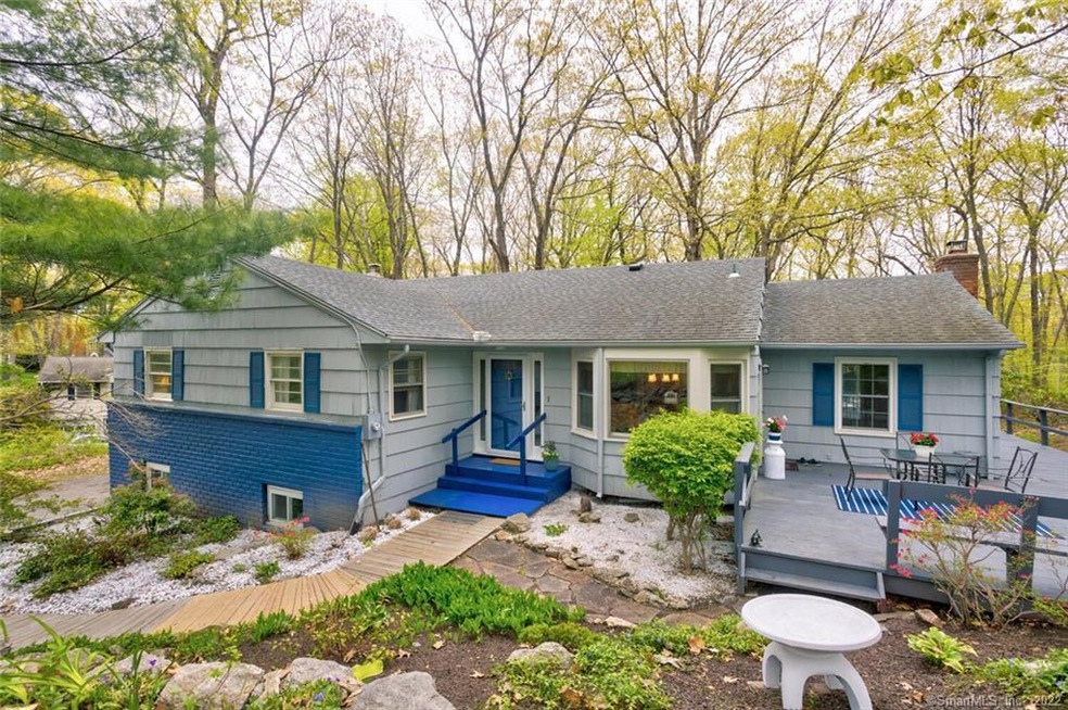 21 Granite Dr, Norwalk, CT 06851 - photo 1