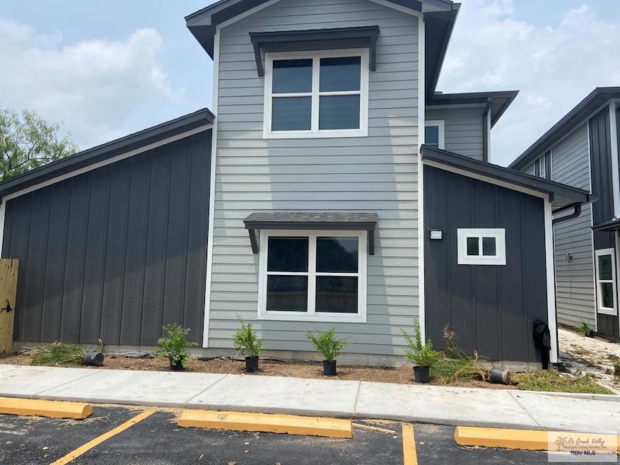 100 Woodford St unit B, San Benito, TX 78586 - photo 1