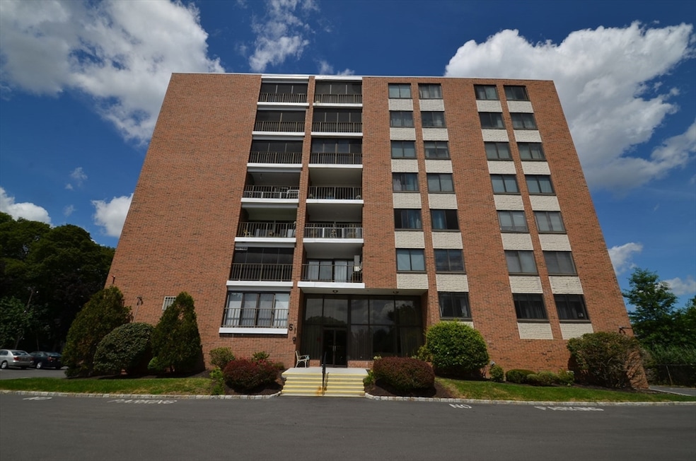 For Rent $2,300/month