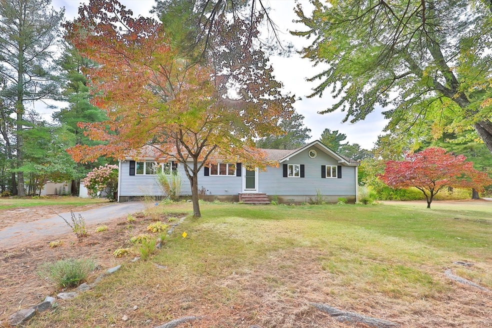 55 Phillips Ln, Wrentham, MA 02093 - photo 1
