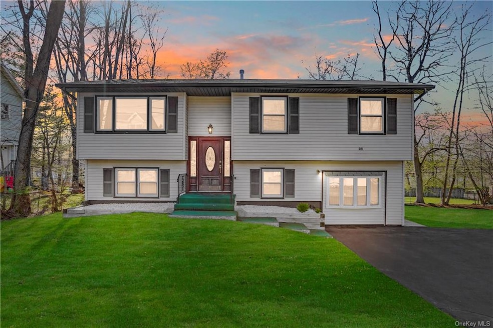 28 Lenox Ave unit NY, Congers, NY 10920 - photo 1