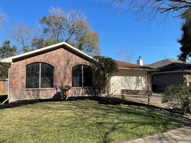 10911 Ambergate Dr, Humble, TX 77396 - photo 1