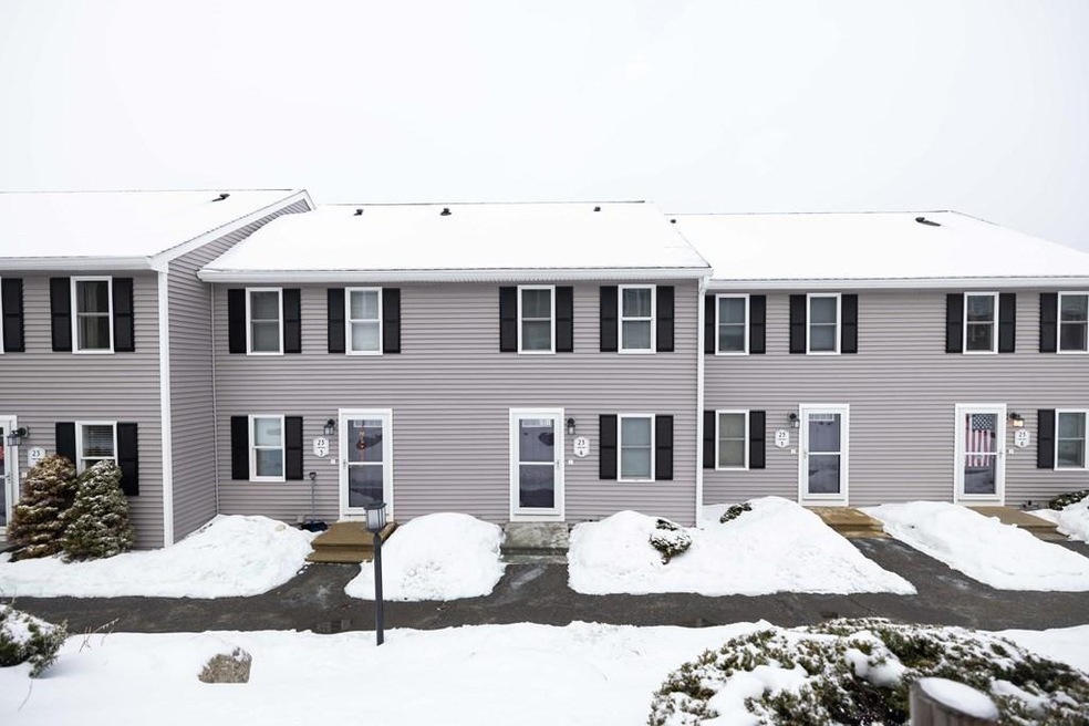 23 Olde Colonial Dr unit 4, Gardner, MA 01440 - photo 1