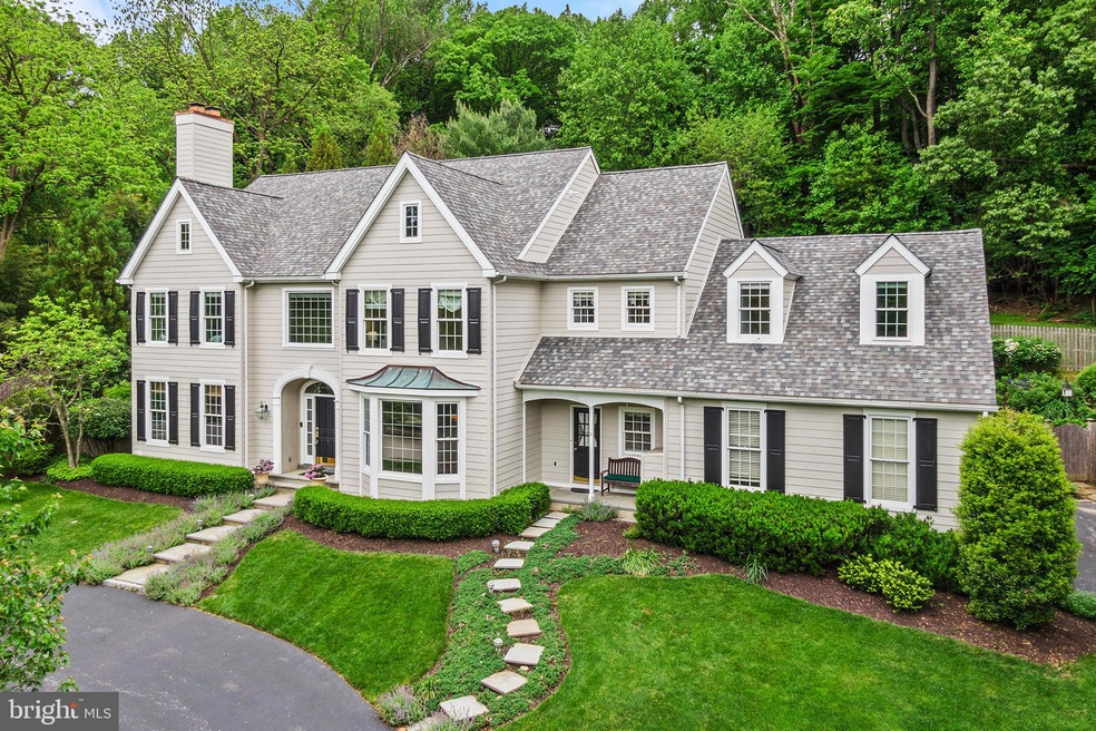 600 Narcisi Ln, Wayne, PA 19087 - photo 1