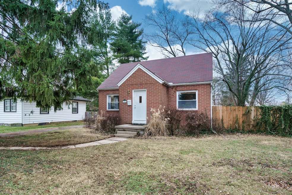 3475 Maize Rd_MLS_01