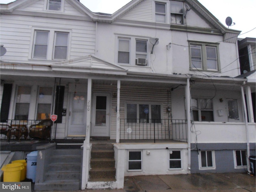202 Franklin St, Trenton, NJ 08611 - photo 1