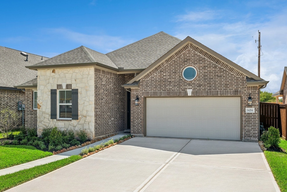 14214 Hay Meadow Ln, Needville, TX 77461 - photo 1