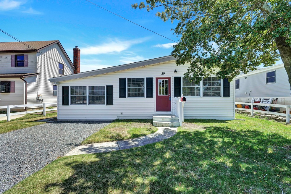 29 Carlyle Dr, Bayville, NJ 08721 - photo 1