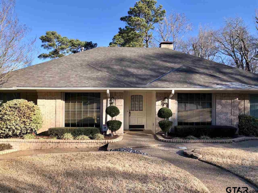 6201 6201 Victoria Ct, Tyler, TX 75703 - photo 1