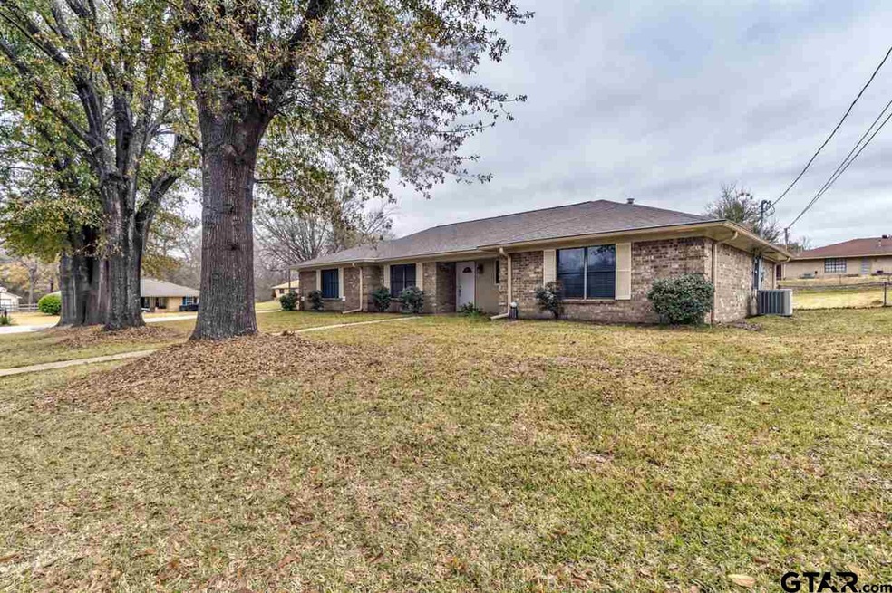 1618 1618 Angy, Tyler, TX 75703 - photo 1