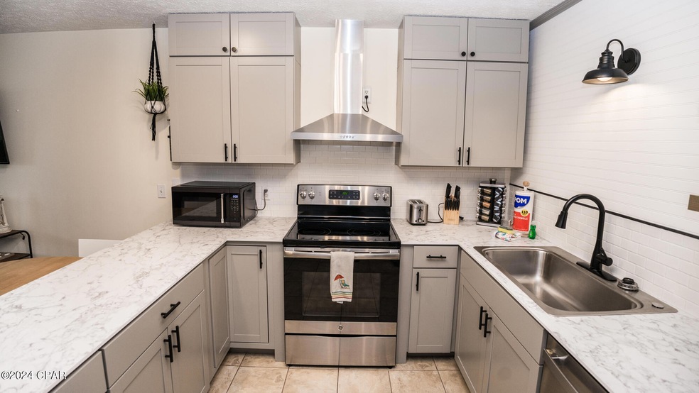 Sold $285,000