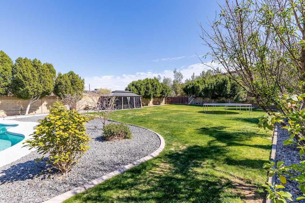 2101 W El Prado Rd, Chandler, AZ 85224 - photo 1