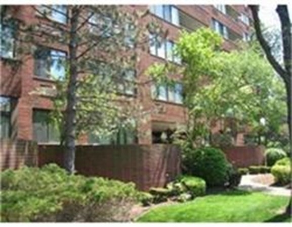 77 Adams St unit 907, Quincy, MA 02169 - photo 1