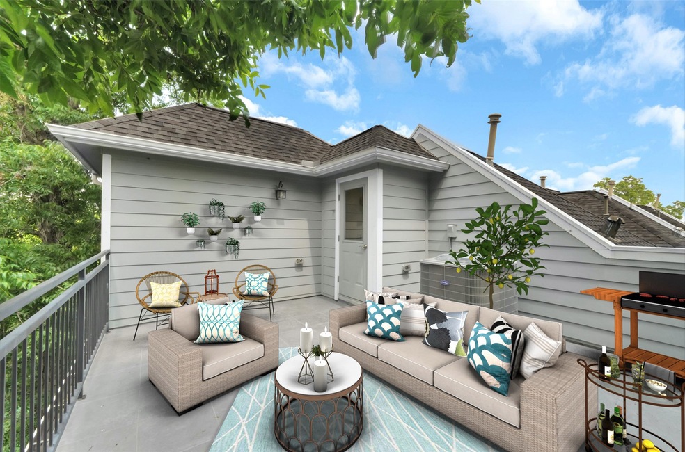 712 E 28th St, Houston, TX 77009 - photo 1