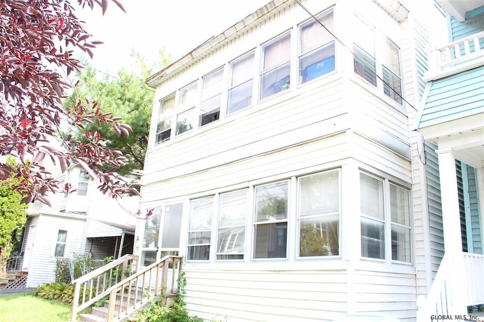 11 Stanwix St, Albany, NY 12209 - photo 1