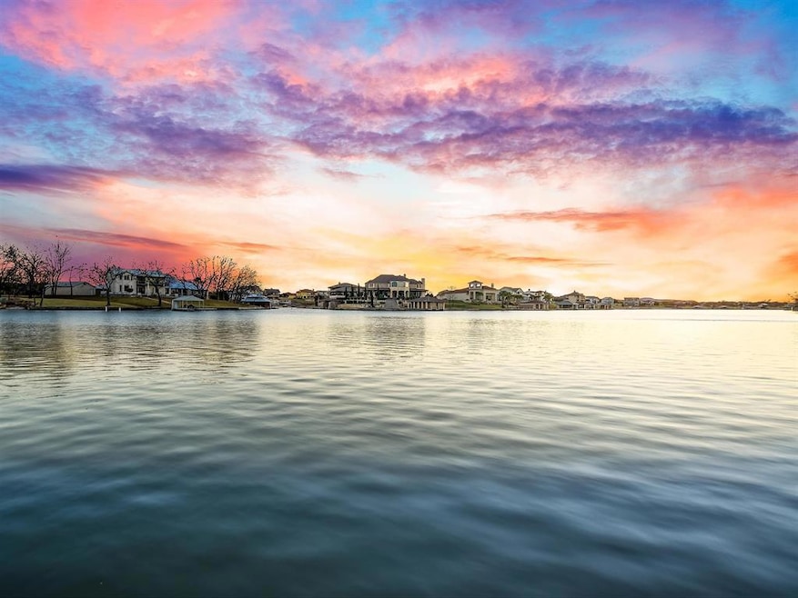 For Sale $2,600,000 • Co-Listing Agent