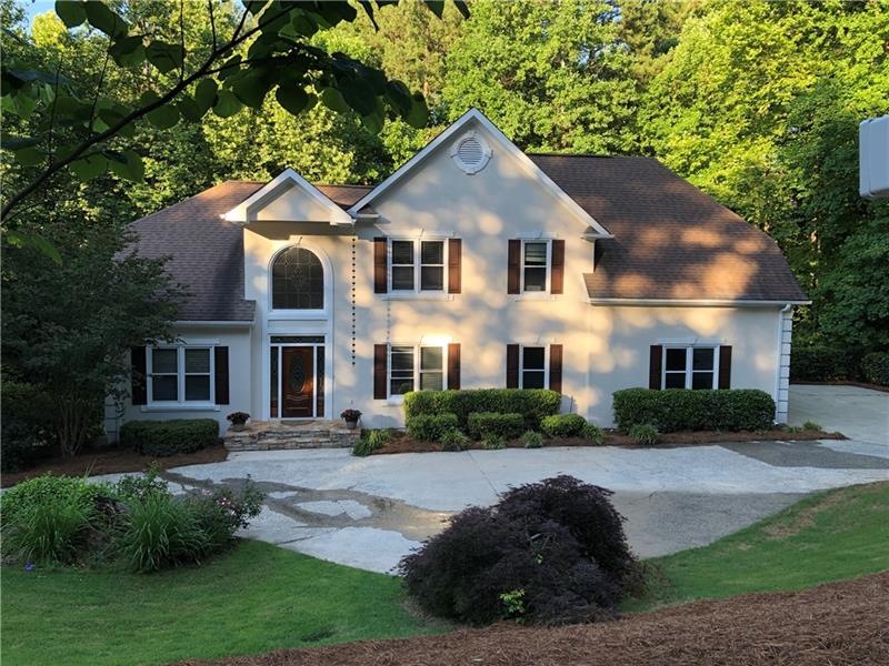 245 Weatherwood Cir, Alpharetta, GA 30004 - photo 1