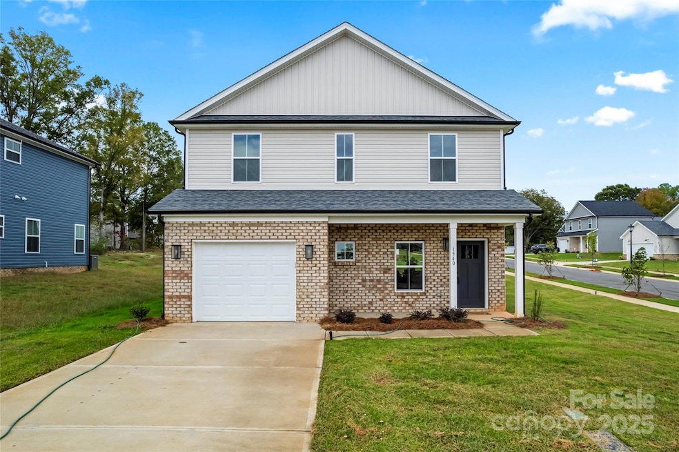 1540 Solitude Ct, Kannapolis, NC 28081 - photo 1