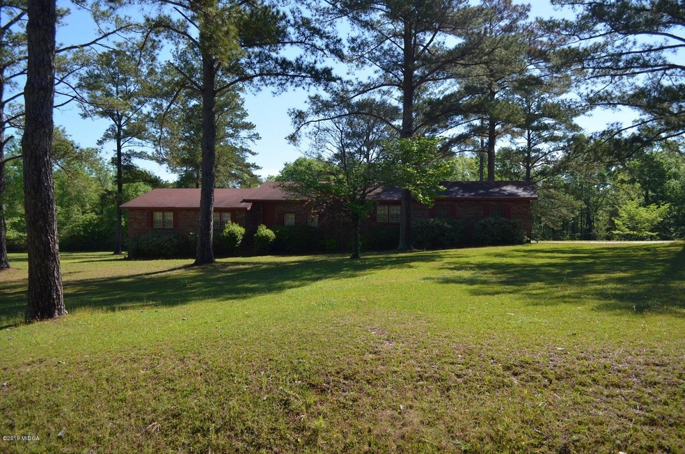 2315 Sofkee Circle