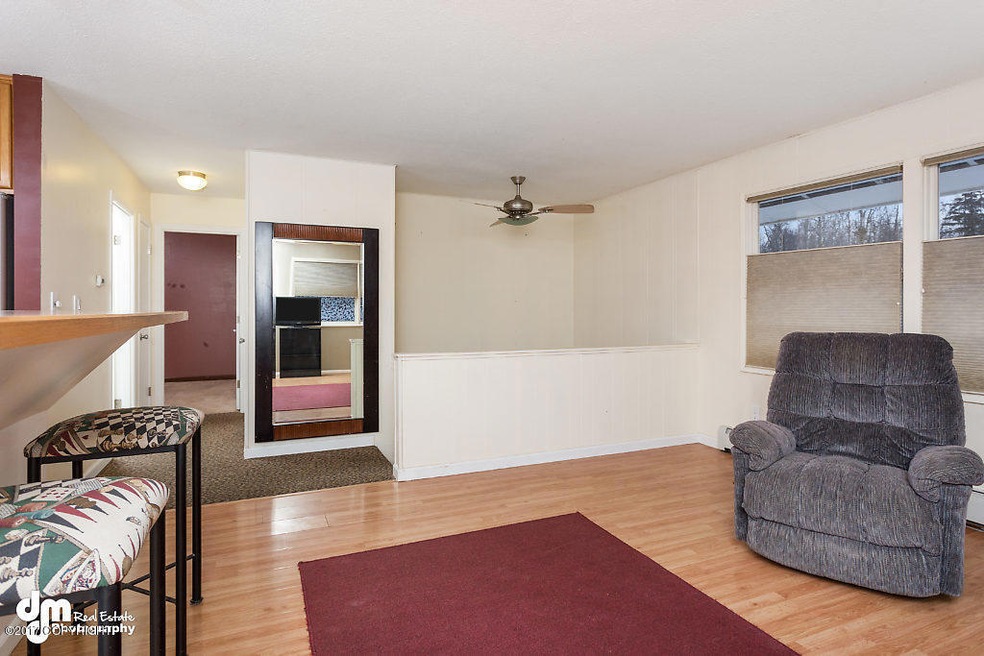 Living Room_Unit B 7135-SMALL