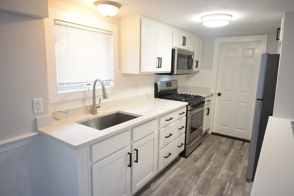 76 Glades Rd unit 1, Scituate, MA 02066 - photo 1