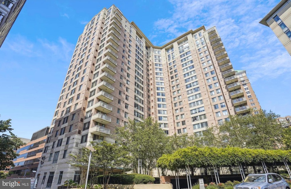 Continental Ballston unit 1016, Arlington, VA 22203 - photo 1