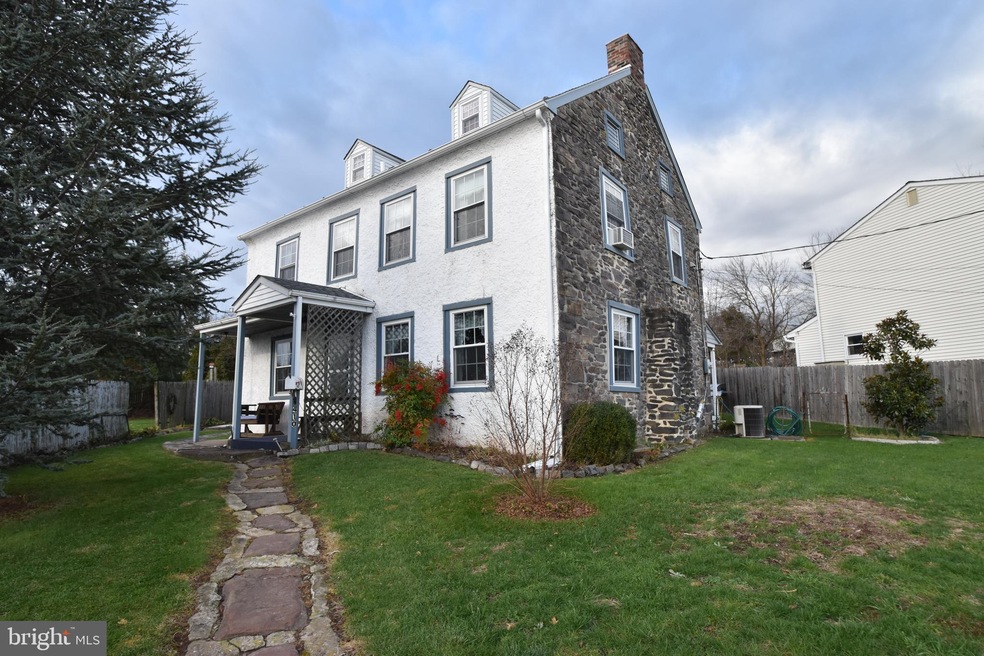 410 N Main St, Sellersville, PA 18960 - photo 1